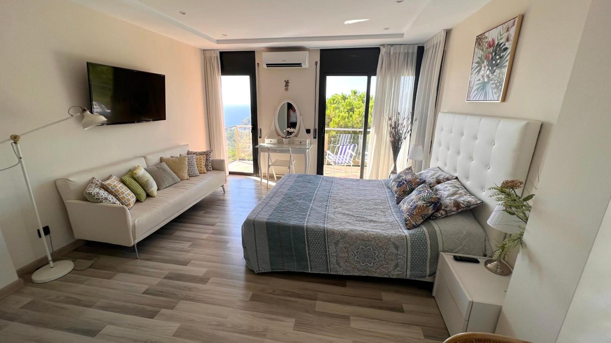 Luxury Villa Marina Lloret de Mar Exterior photo